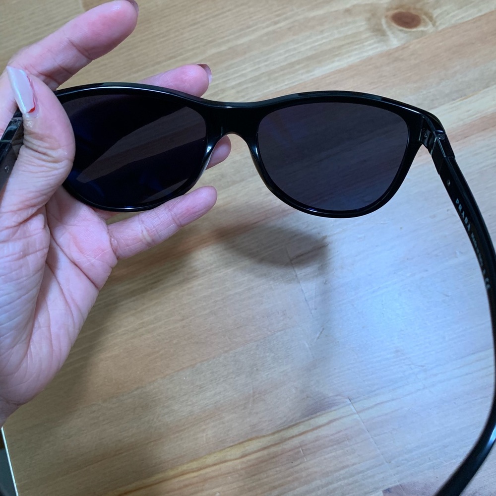 Liked new Prada sunglasses - Picture 7 of 7
